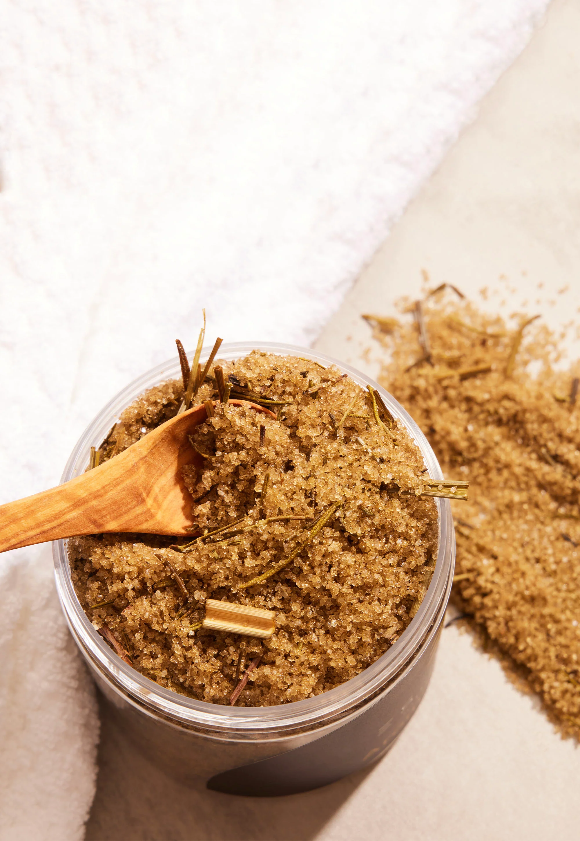 AROMATIC SALT BODY SCRUB - Image 4